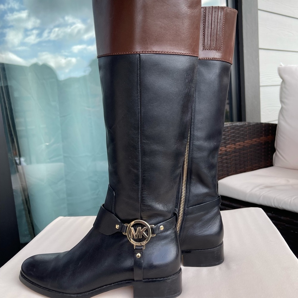 Michael Kors (MK)  black leather boots - Picture 2 of 3